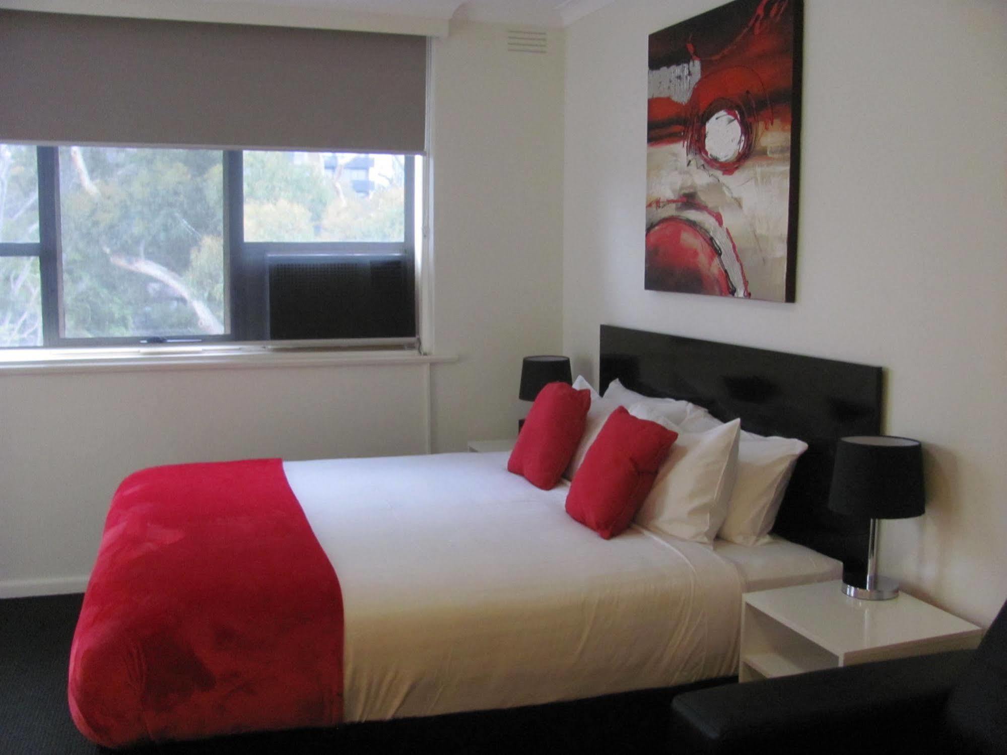 מלבורן Apartments On Flemington מראה חיצוני תמונה
