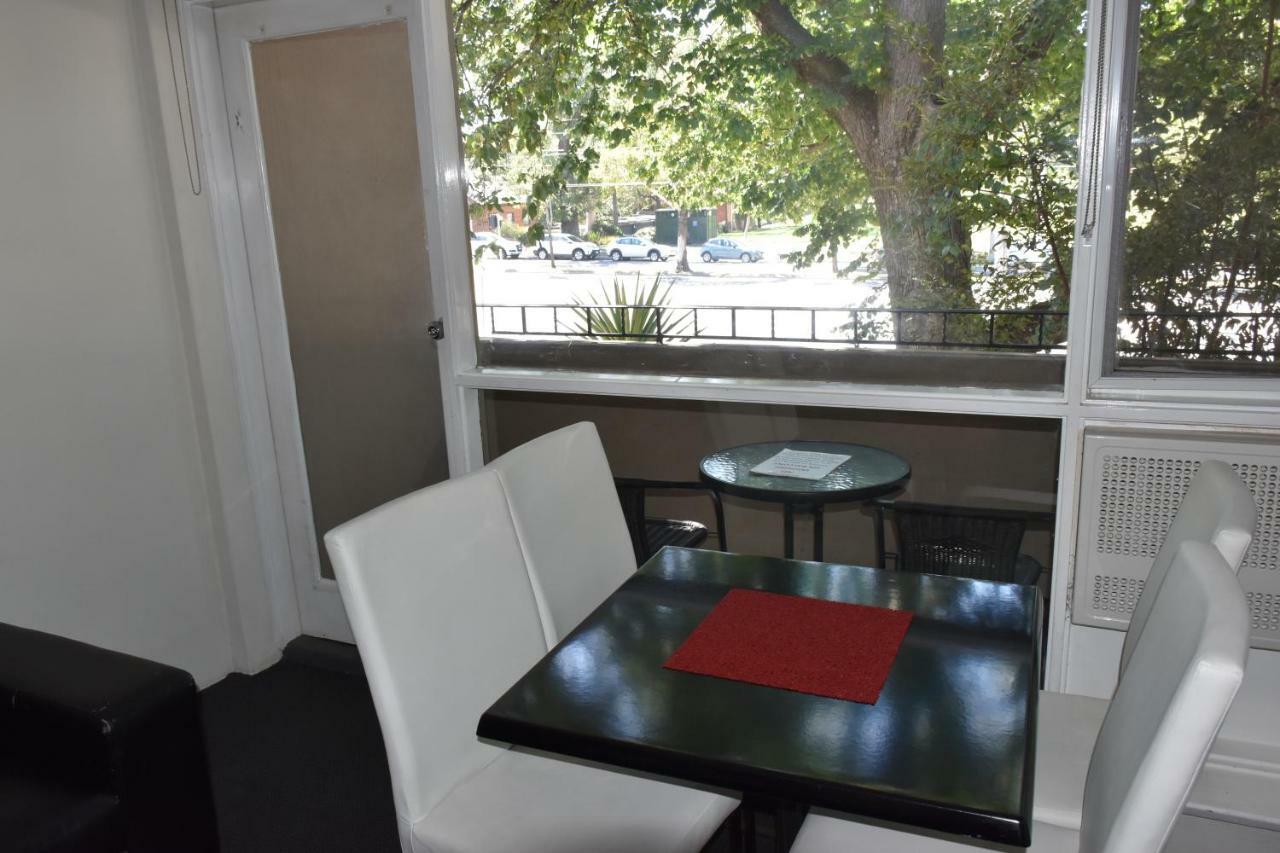 מלבורן Apartments On Flemington מראה חיצוני תמונה